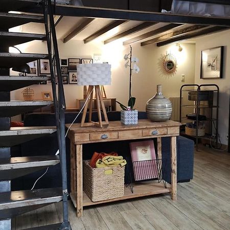 Appartement Authentic Loft With Mezzanine & Exposed Stones Heart Of Lyon Extérieur photo