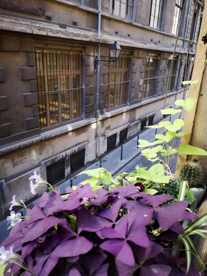 Appartement Authentic Loft With Mezzanine & Exposed Stones Heart Of Lyon Extérieur photo