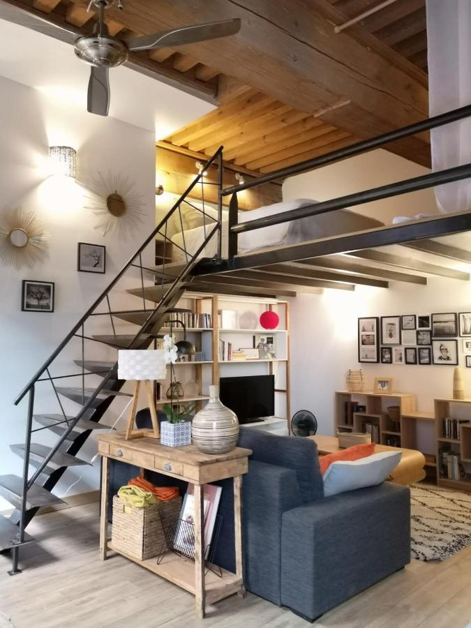 Appartement Authentic Loft With Mezzanine & Exposed Stones Heart Of Lyon Extérieur photo